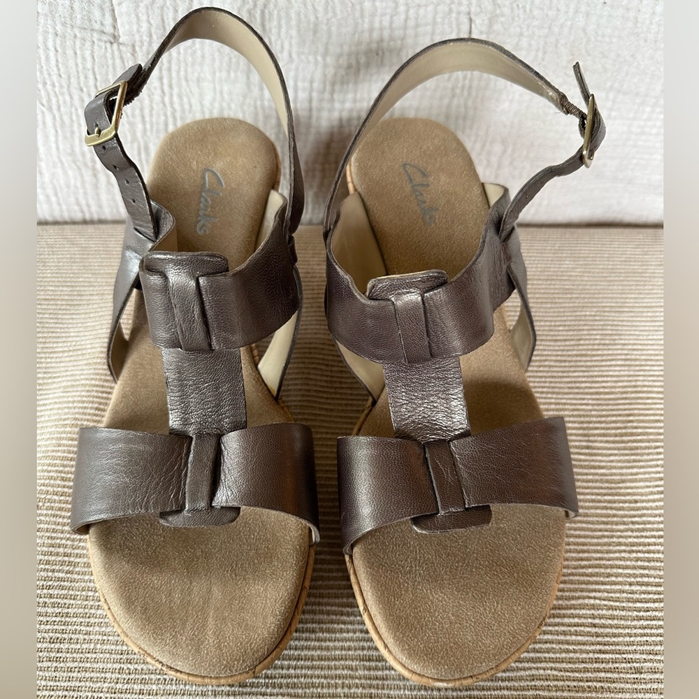 Clarks Women's Metallic Brown Leather Wedge Sandals Women’s 9 1/2